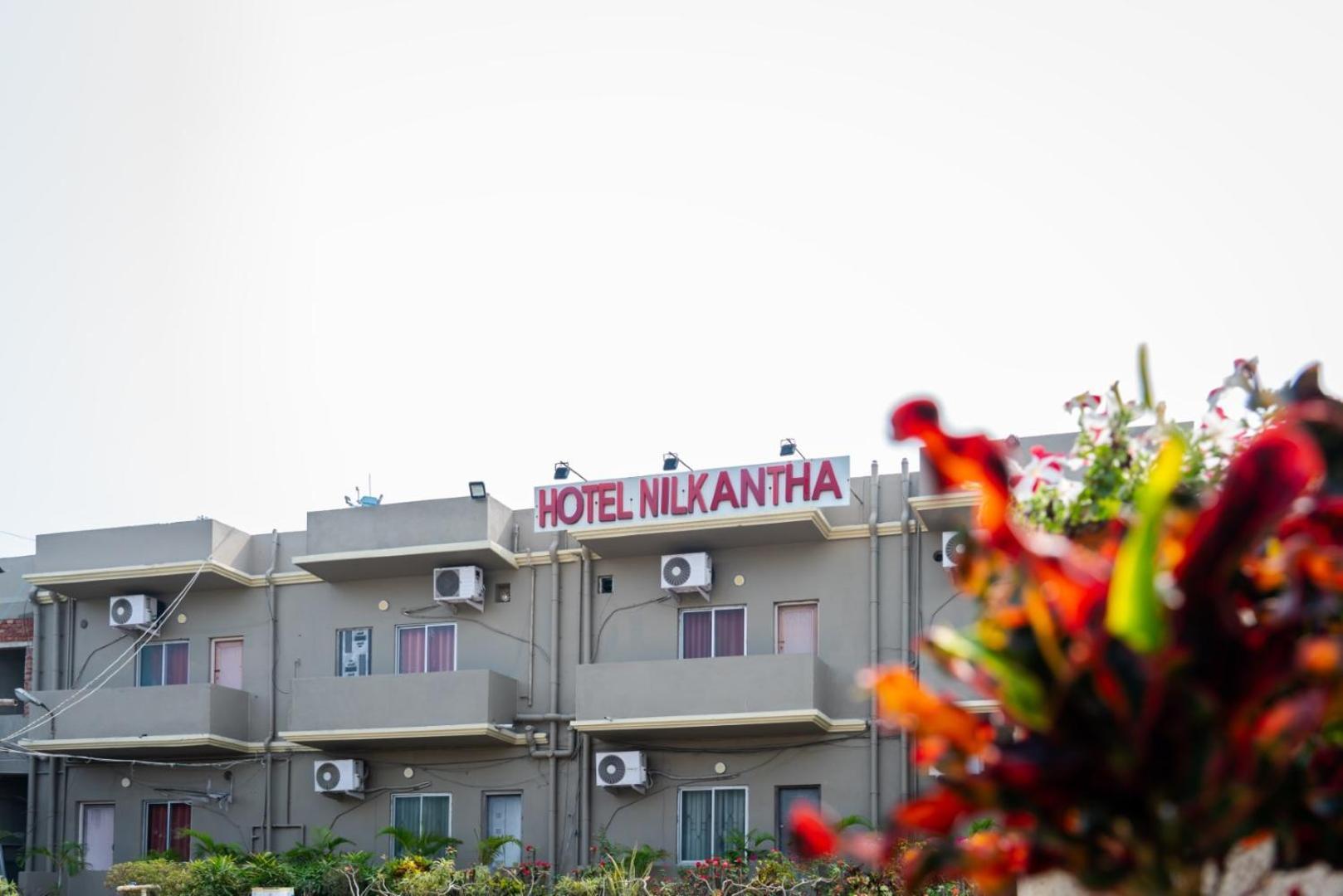 Hotel Nilkantha 曼达莫尼 外观 照片